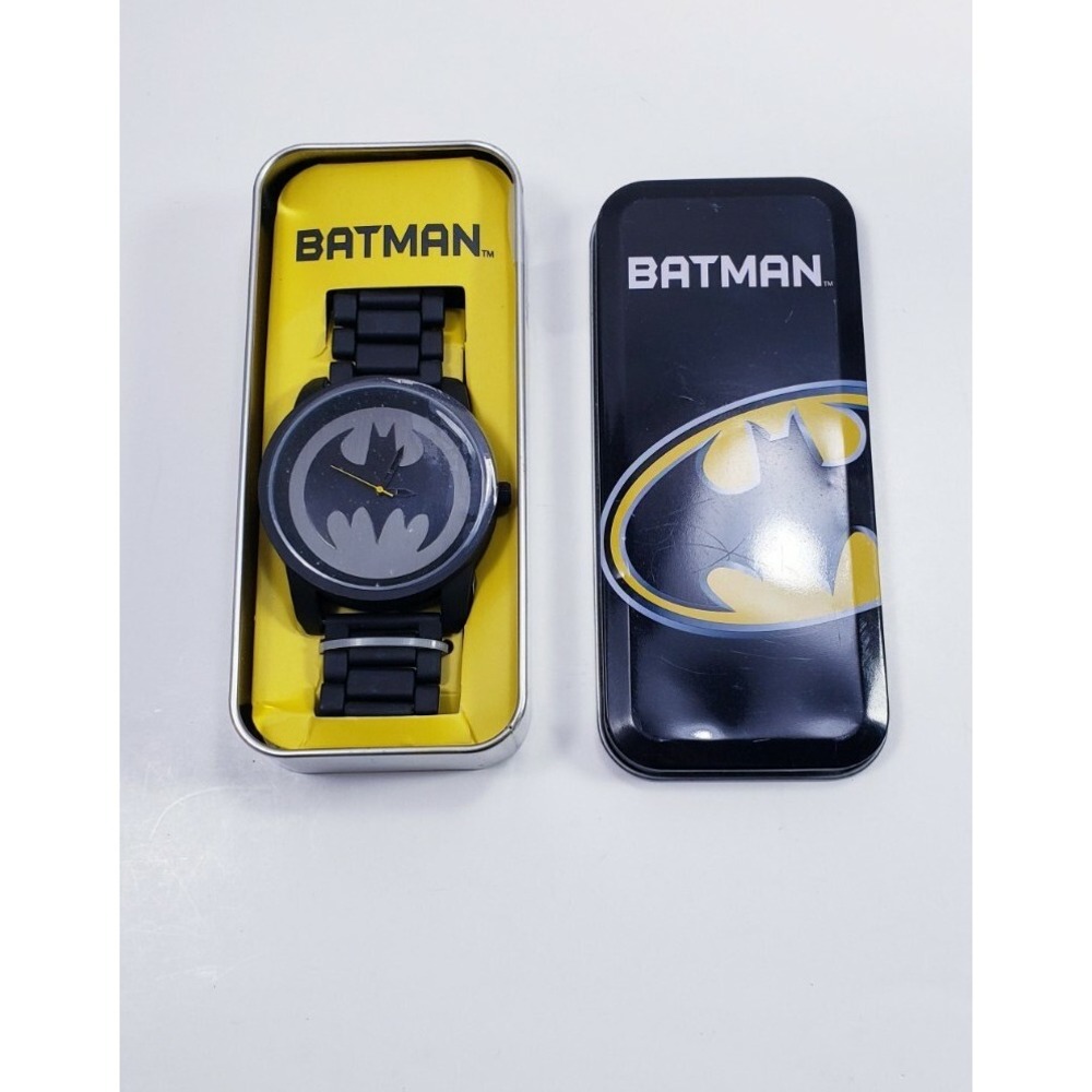 2017 Hot Topic Accutime DC Comics Batman Wrist Watch - Adult Size - BAT1228TN